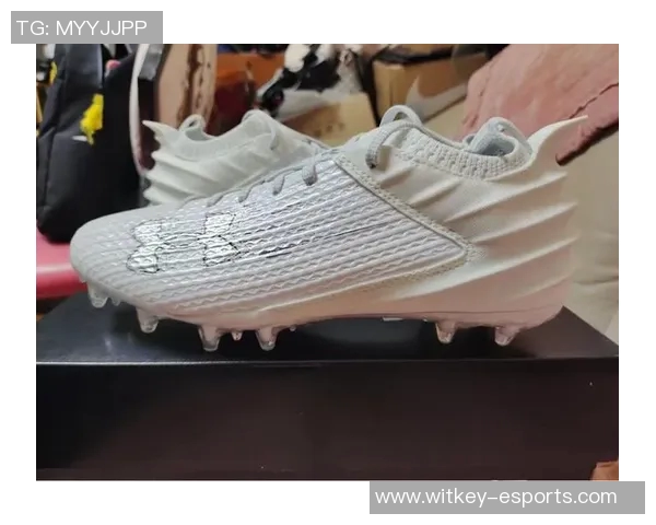 安德玛足球鞋助力球星们征战赛场 打造顶级表现与速度的完美结合